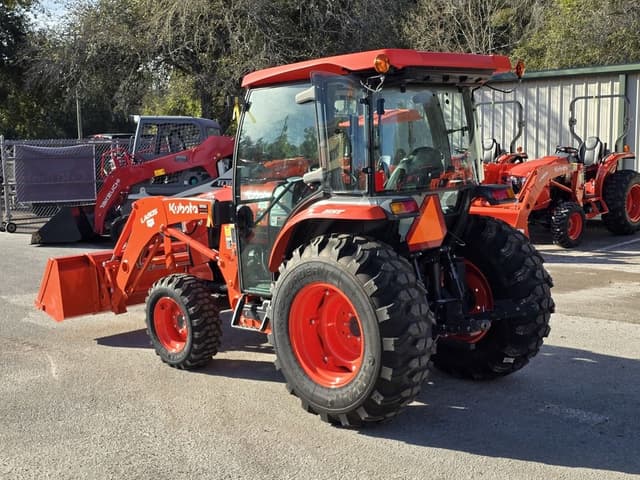 Image of Kubota L4060 equipment image 3