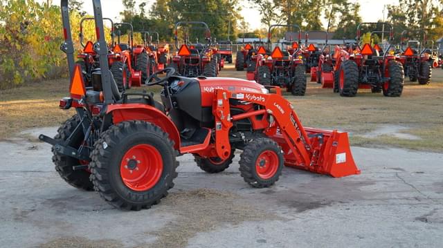 Image of Kubota LX2620 equipment image 2
