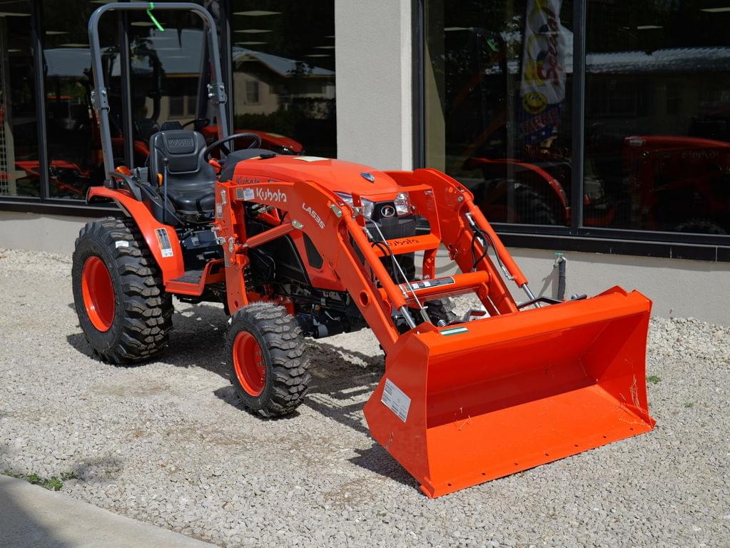 Image of Kubota LX2620 Primary image
