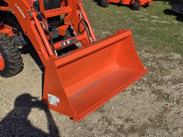 Image of Kubota LX2620 equipment image 4