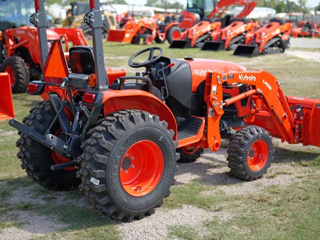 Image of Kubota LX2620 equipment image 3