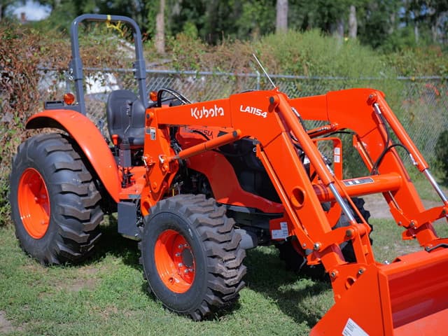 Image of Kubota M5660SU equipment image 1
