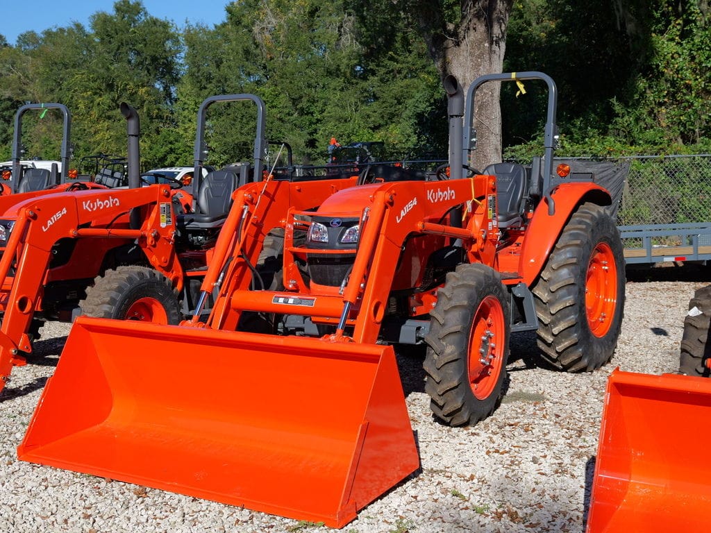 2025 Kubota M6060 Equipment Image0