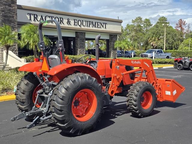 Image of Kubota M7060 equipment image 1