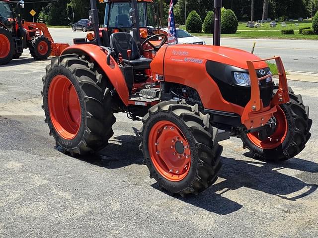 Image of Kubota M7060 equipment image 1