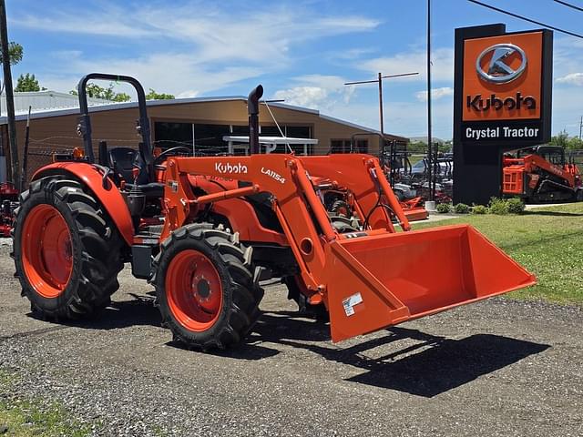 Image of Kubota M7060 equipment image 1