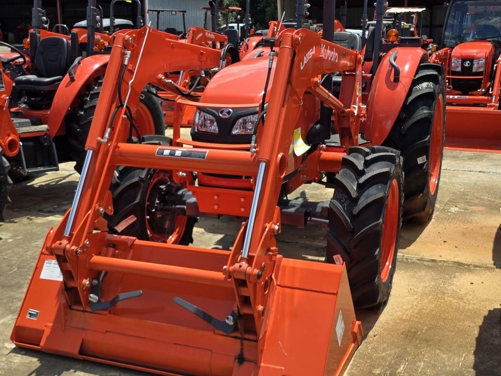 Image of Kubota M7060 Image 1