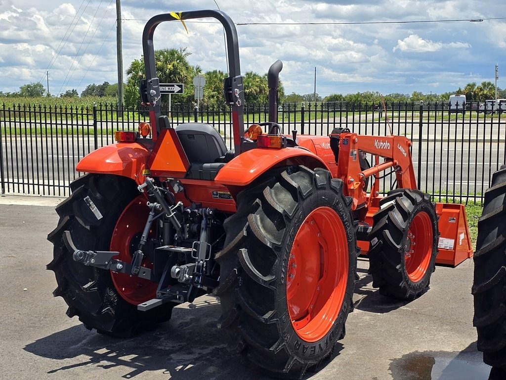 Image of Kubota M7060 Image 1