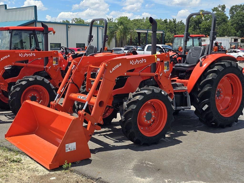 Image of Kubota M7060 Image 0