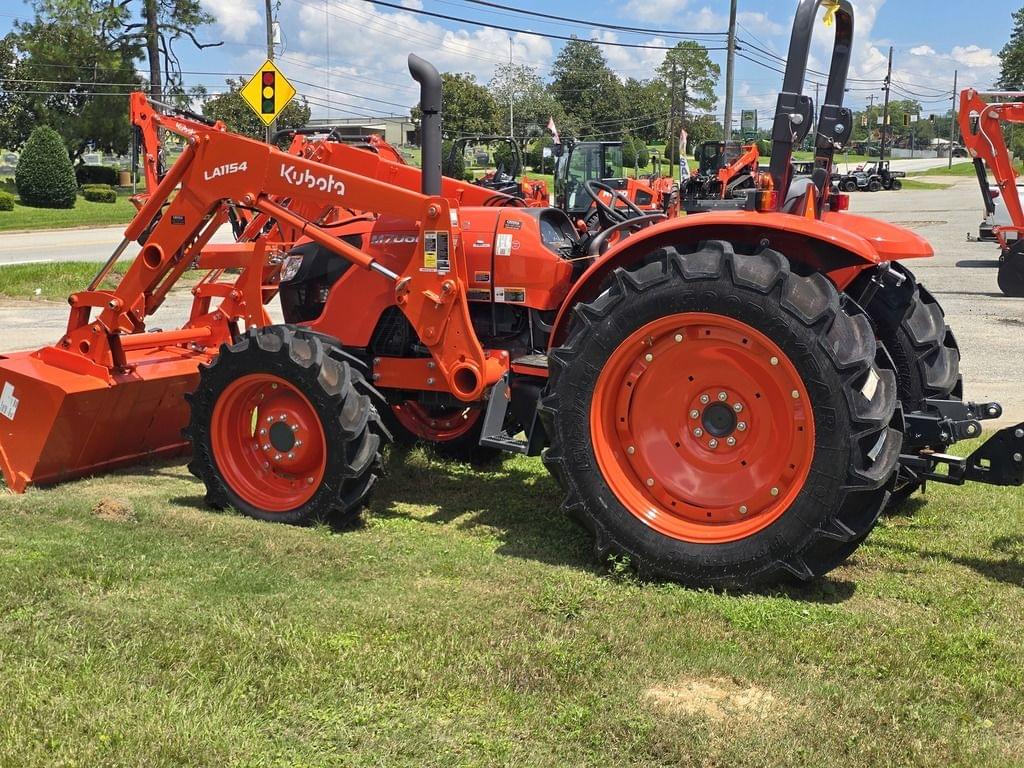 Image of Kubota M7060 Image 1