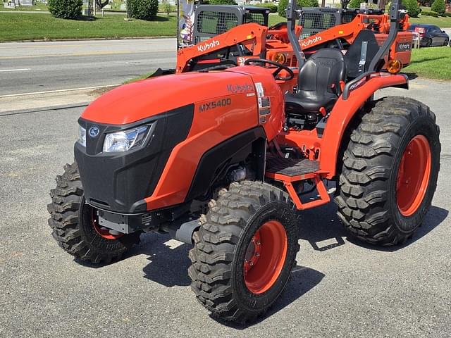 Image of Kubota MX5400 equipment image 1