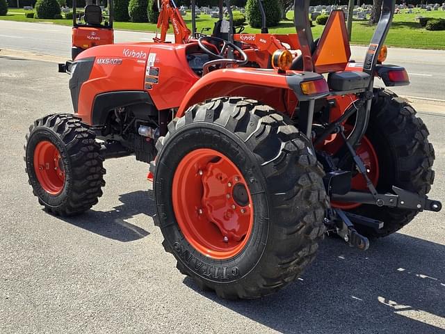 Image of Kubota MX5400 equipment image 2