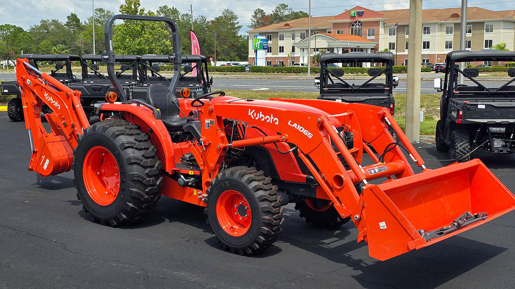 Image of Kubota MX5400 Primary image
