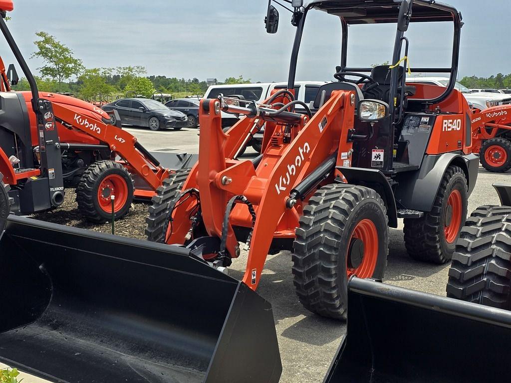 Image of Kubota R540 Image 1