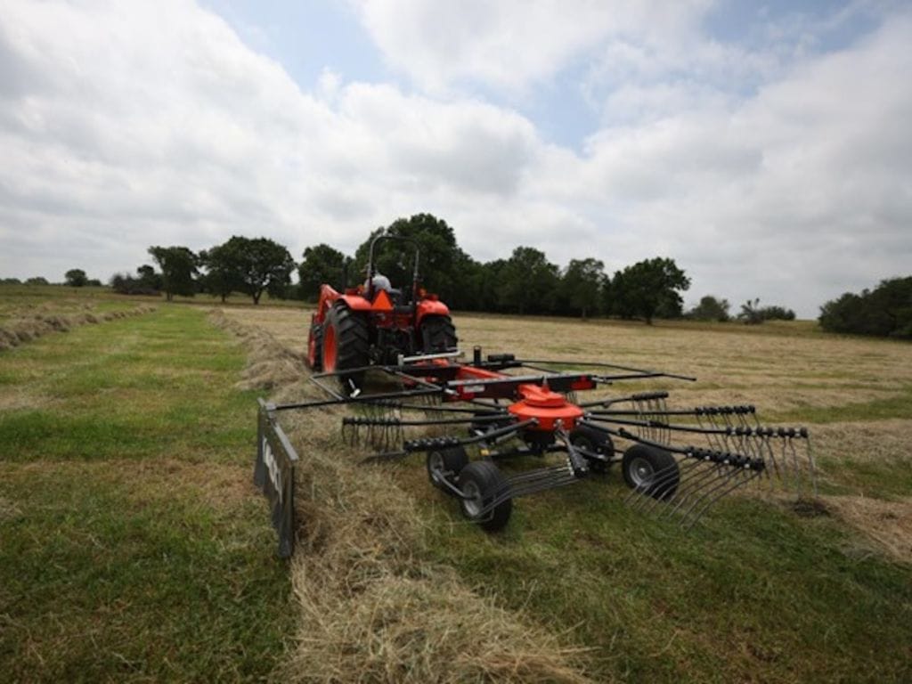 2025 Kubota RA1042T Equipment Image0