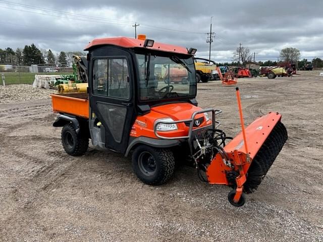 Image of Kubota RTV900XT equipment image 3