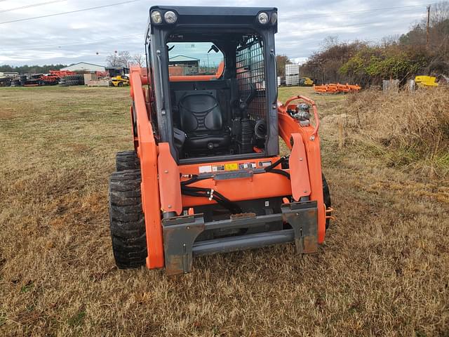 Image of Kubota SSV75 equipment image 3