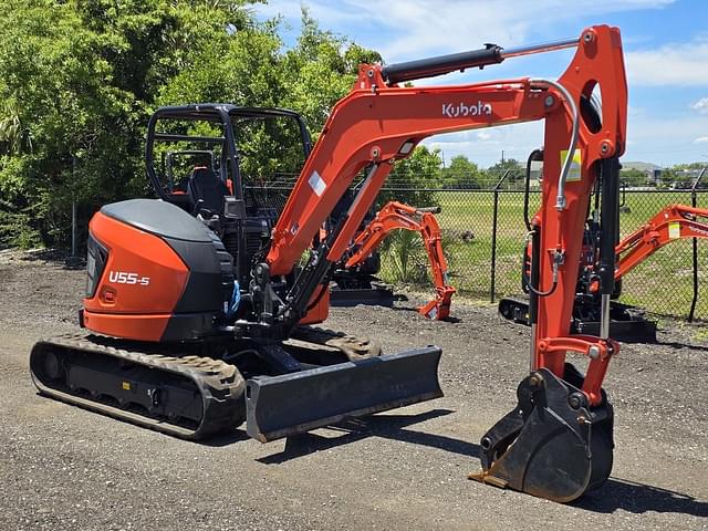 Image of Kubota U55-5 equipment image 1