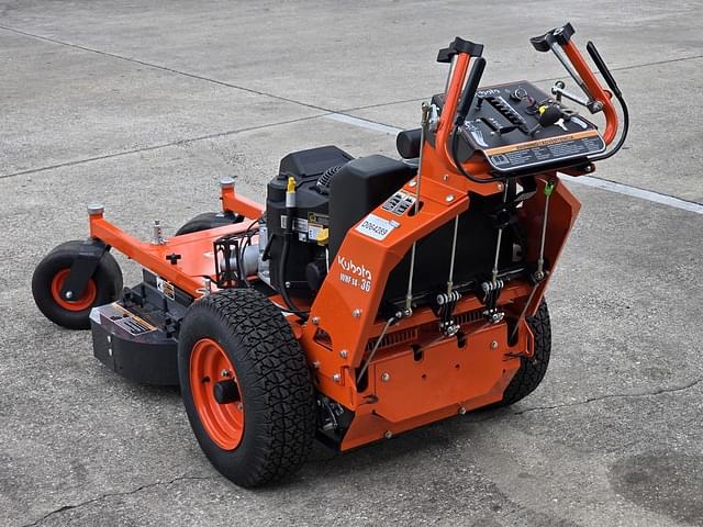 Image of Kubota WHF14NC-36-2 equipment image 2