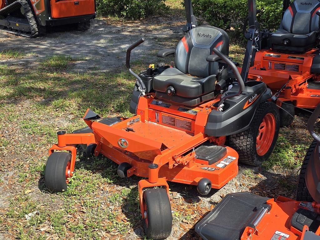 Image of Kubota Z412KW Image 0