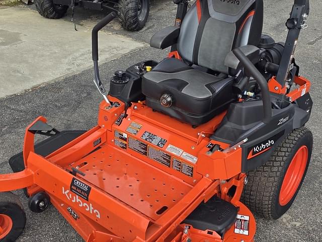 Image of Kubota Z751i equipment image 4