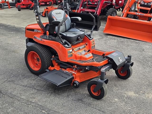 Image of Kubota ZD1011 equipment image 1