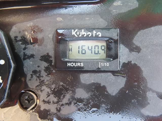 Image of Kubota ZD326 equipment image 4