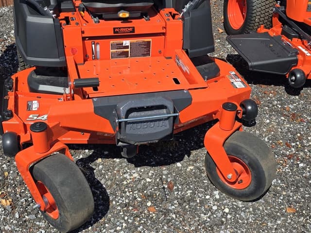 Image of Kubota Z252 equipment image 4