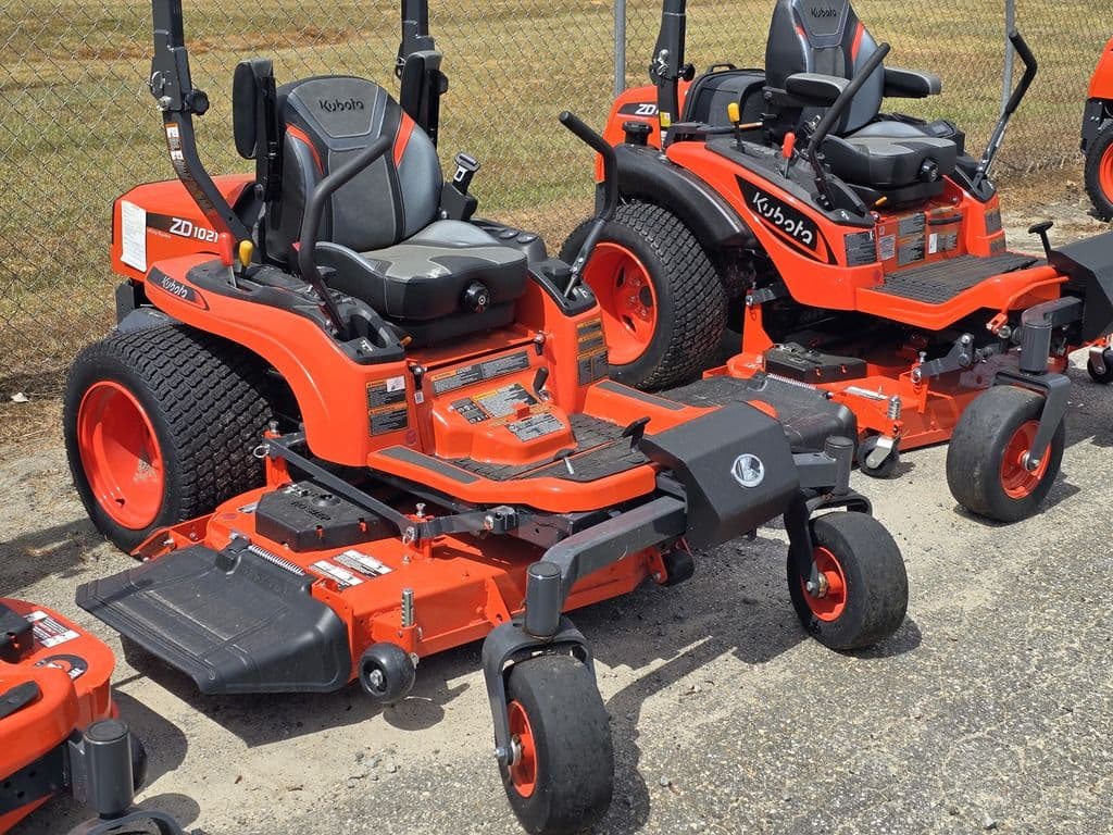 Image of Kubota ZD1021 Image 1