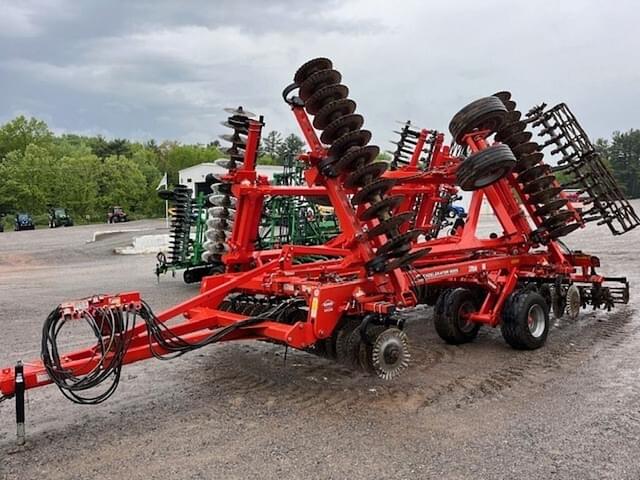 Image of Kuhn Krause Excelerator 8005 equipment image 1