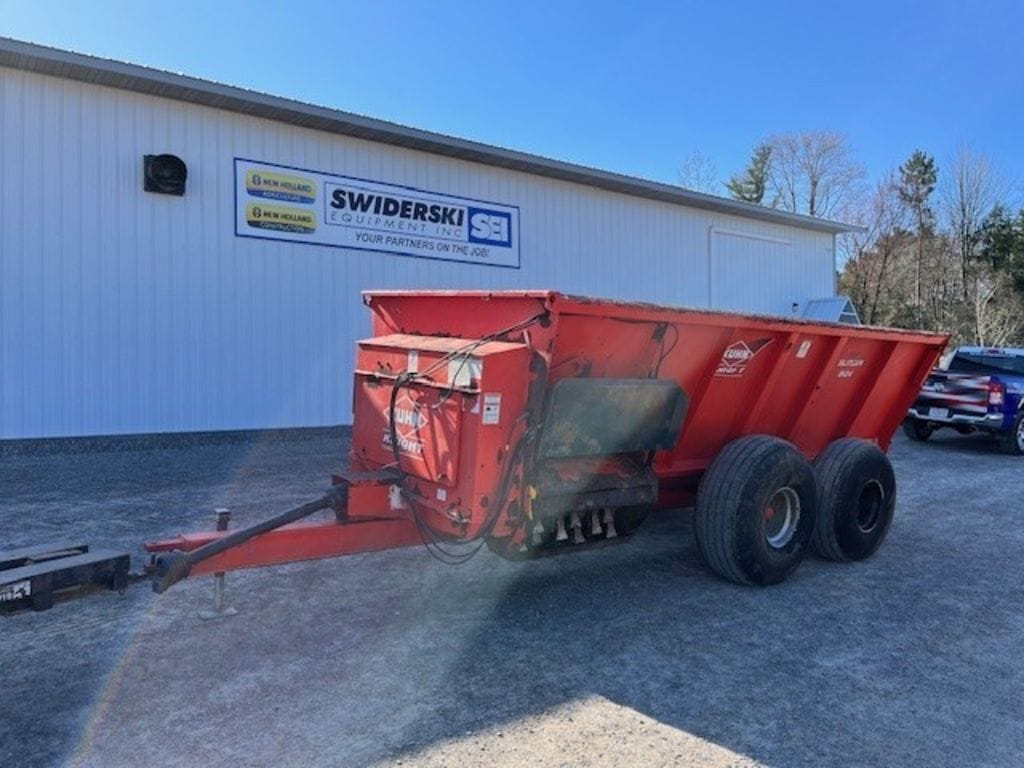Kuhn 8124 Equipment Image0