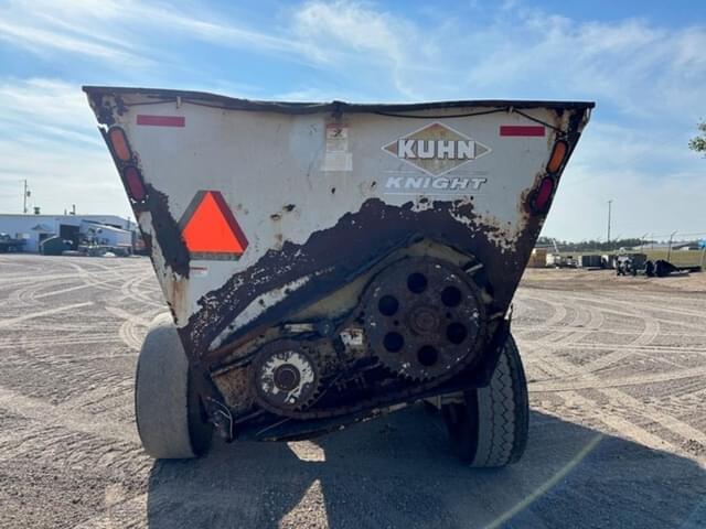 Image of Kuhn Knight 8132 equipment image 4
