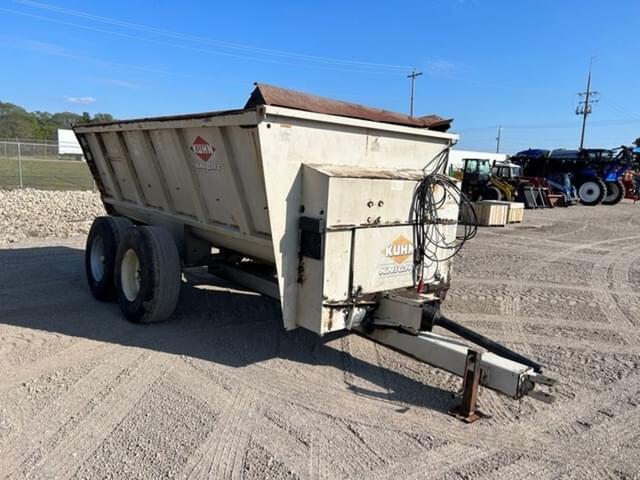 Image of Kuhn Knight 8132 equipment image 2