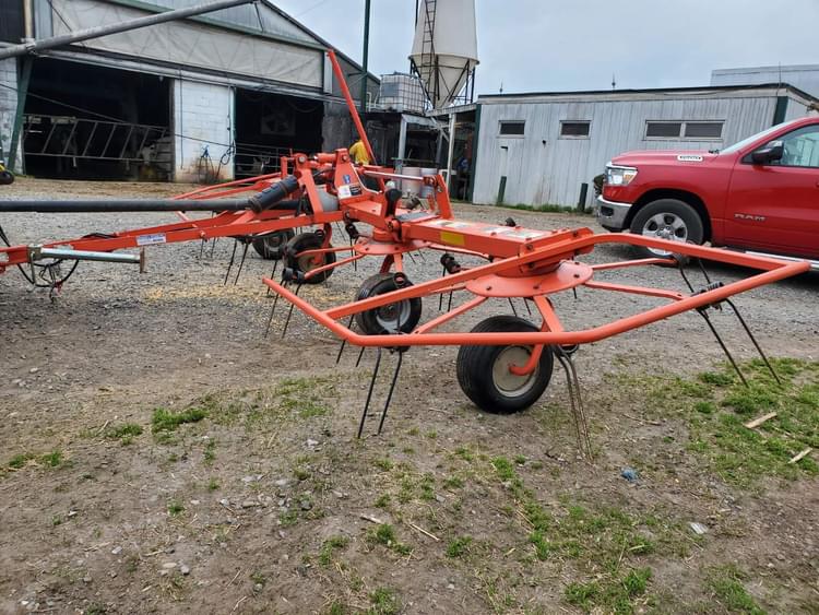 Kuhn GF5202THA Hay and Forage Hay Rakes/Tedders for Sale Tractor Zoom