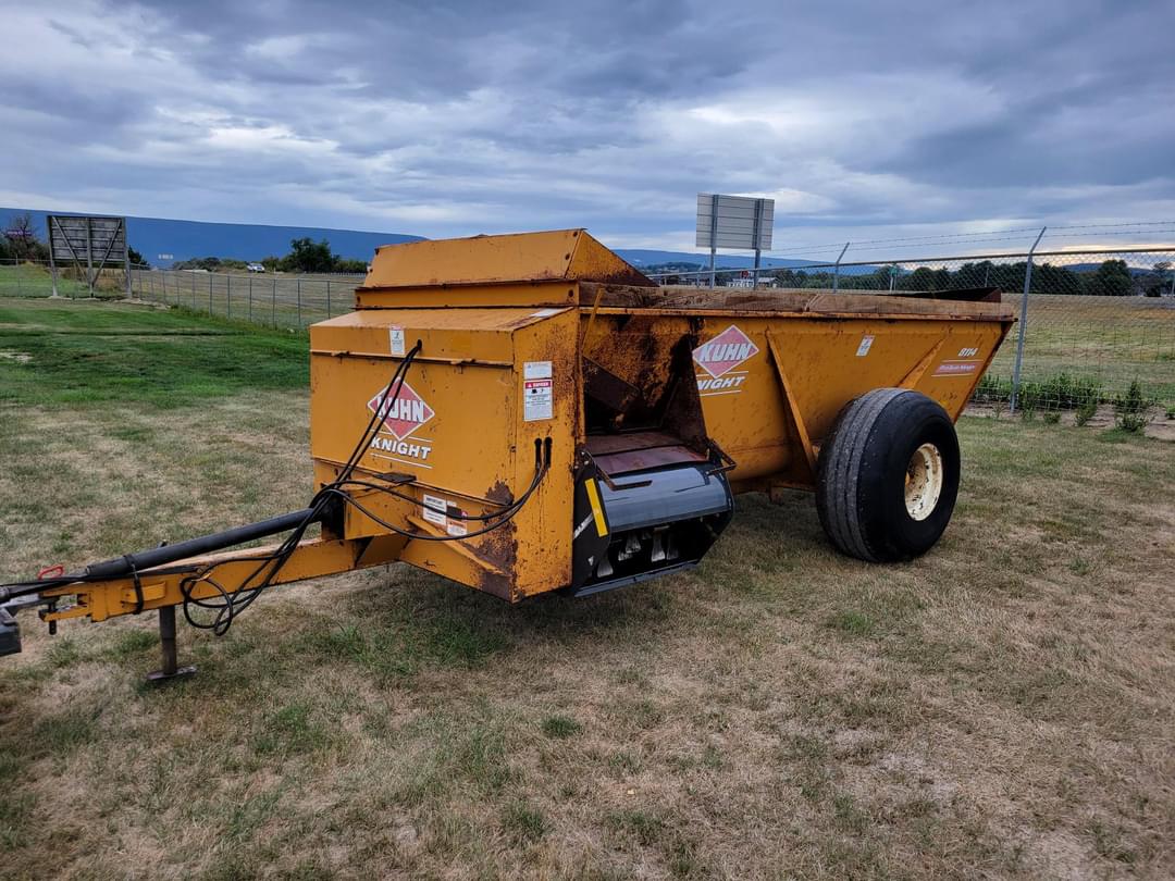 Image of Kuhn Knight 8114 Image 1