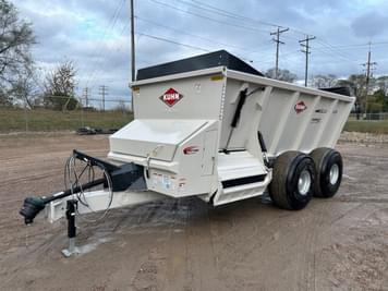 Main image Kuhn Knight SLC132