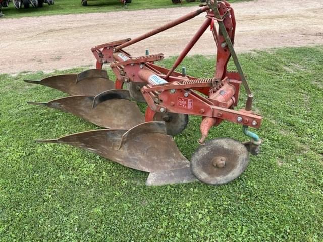 Image of Kverneland B3NR  equipment image 1