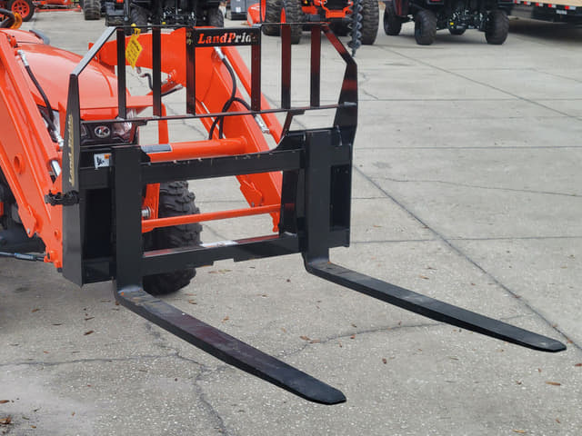 Image of Land Pride PFL3048 equipment image 1