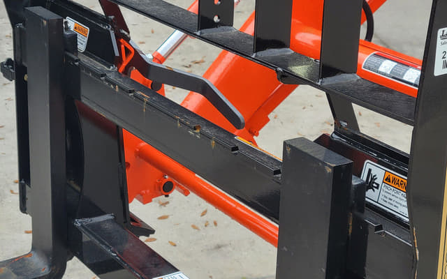 Image of Land Pride PFL3048 equipment image 3