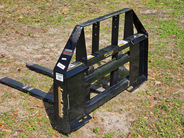 Image of Land Pride PFL1242 equipment image 2