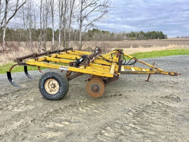 Image of Landoll 275 equipment image 2