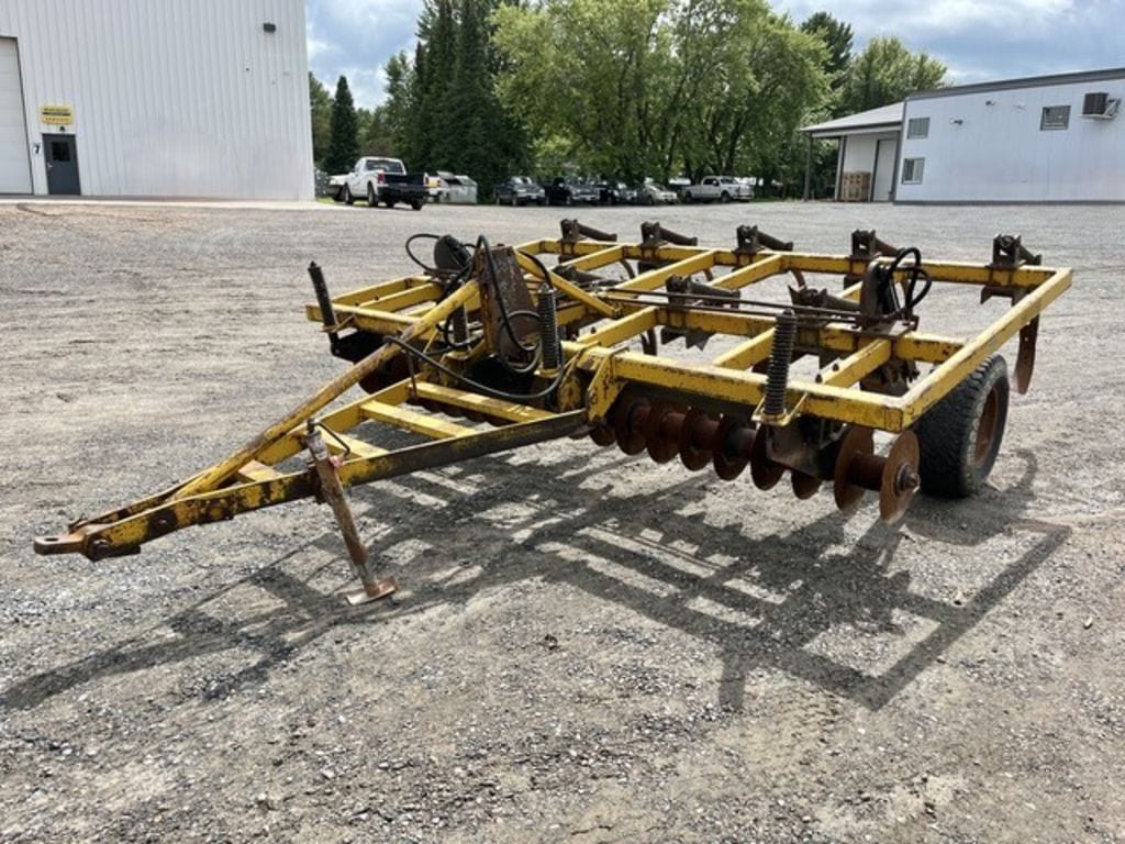 Landoll 275 Equipment Image0