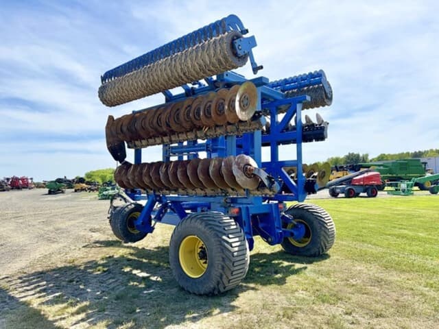 Image of Landoll 7822 equipment image 4
