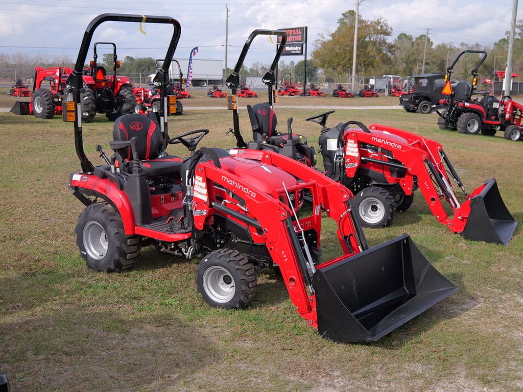 Image of Mahindra 1120 HST Image 0