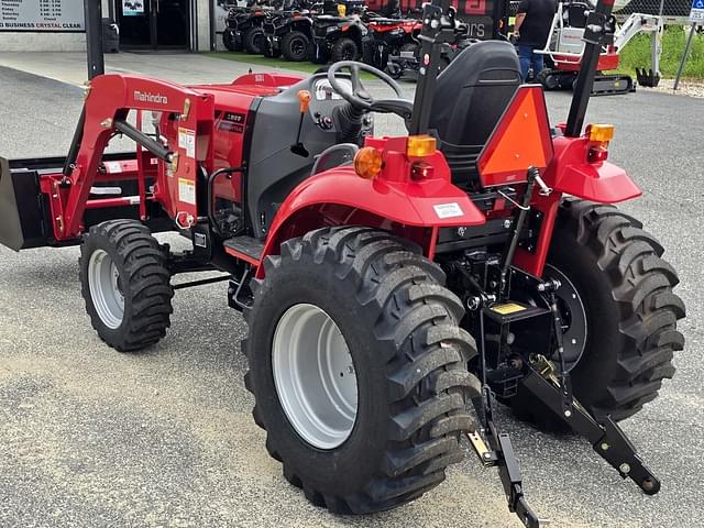 Image of Mahindra 1635 equipment image 2