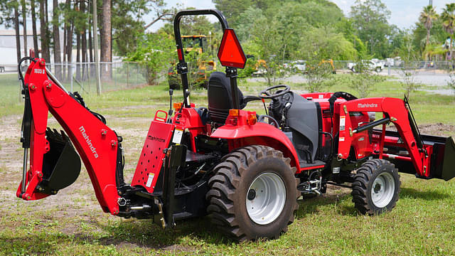 Image of Mahindra 1635 equipment image 3