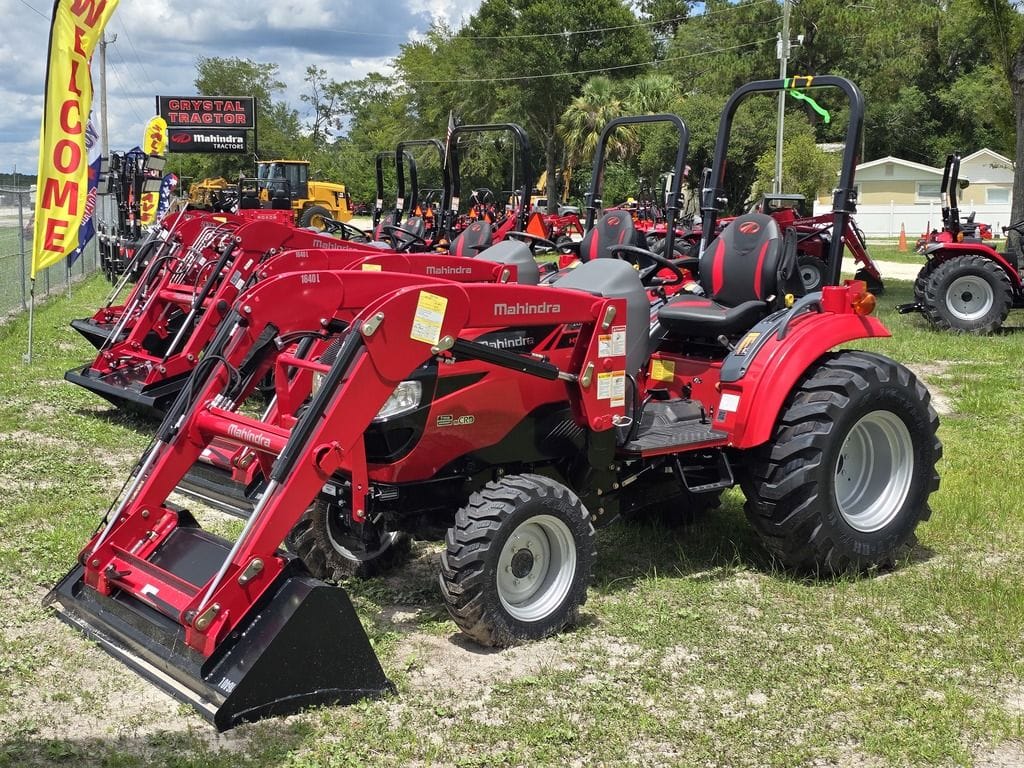 2024 Mahindra 1640 Equipment Image0