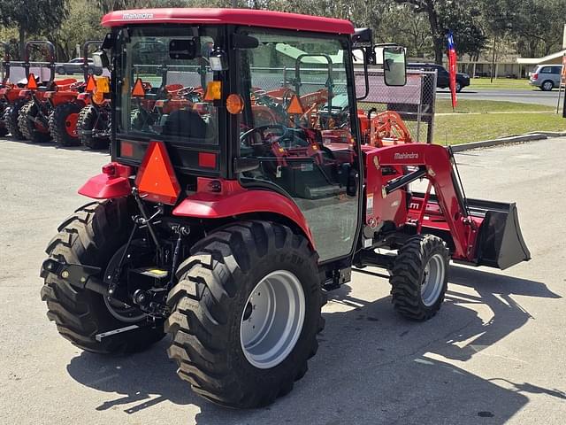 Image of Mahindra 1640 HST equipment image 2