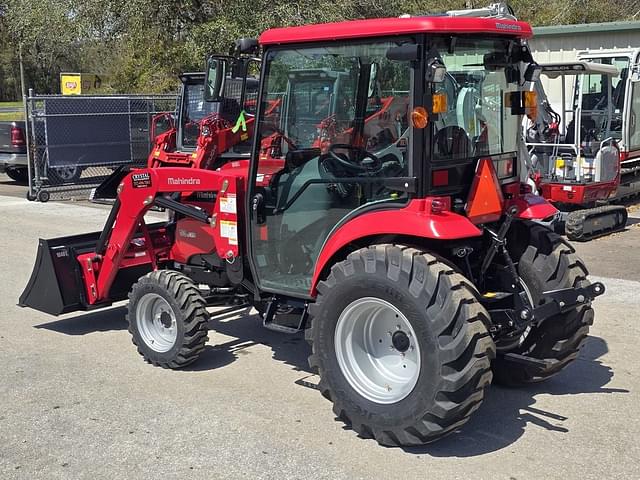 Image of Mahindra 1640 HST equipment image 3