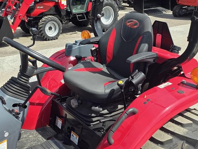 Image of Mahindra 2645 Shuttle equipment image 4